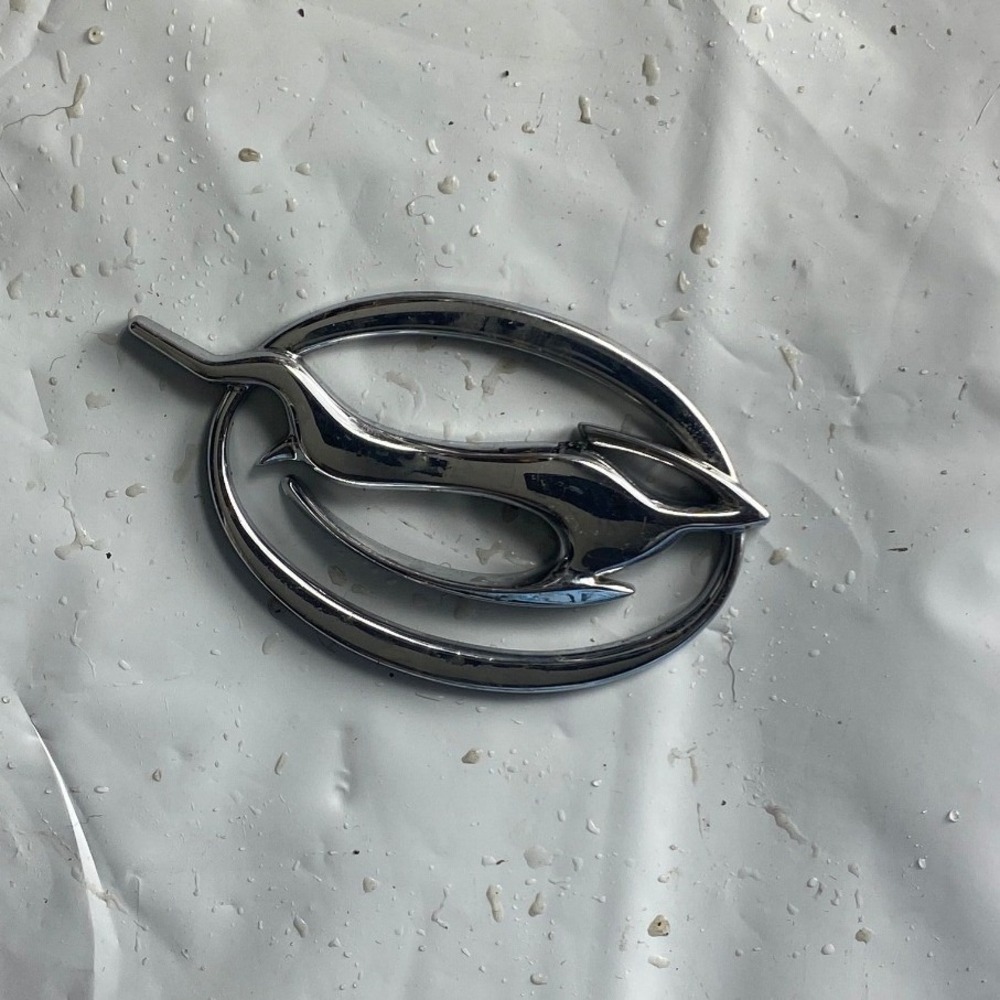 Chevrolet Impala Oval Emblem Chrome‎ Metal Leaping Impala Badge